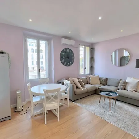 Fabulous Brand New 3 Bedroom Duplex In Apartment *